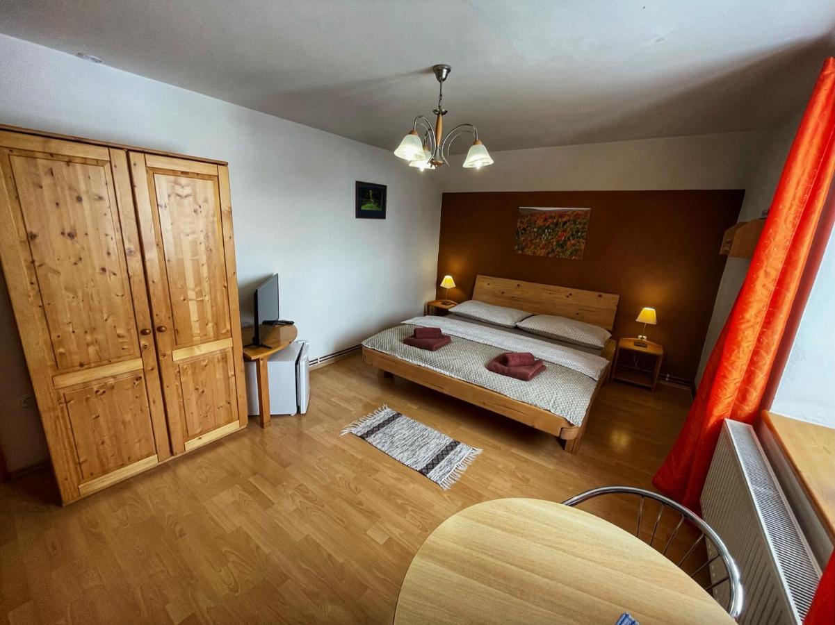 Pension U Kohoutu Horní Planá Buitenkant foto